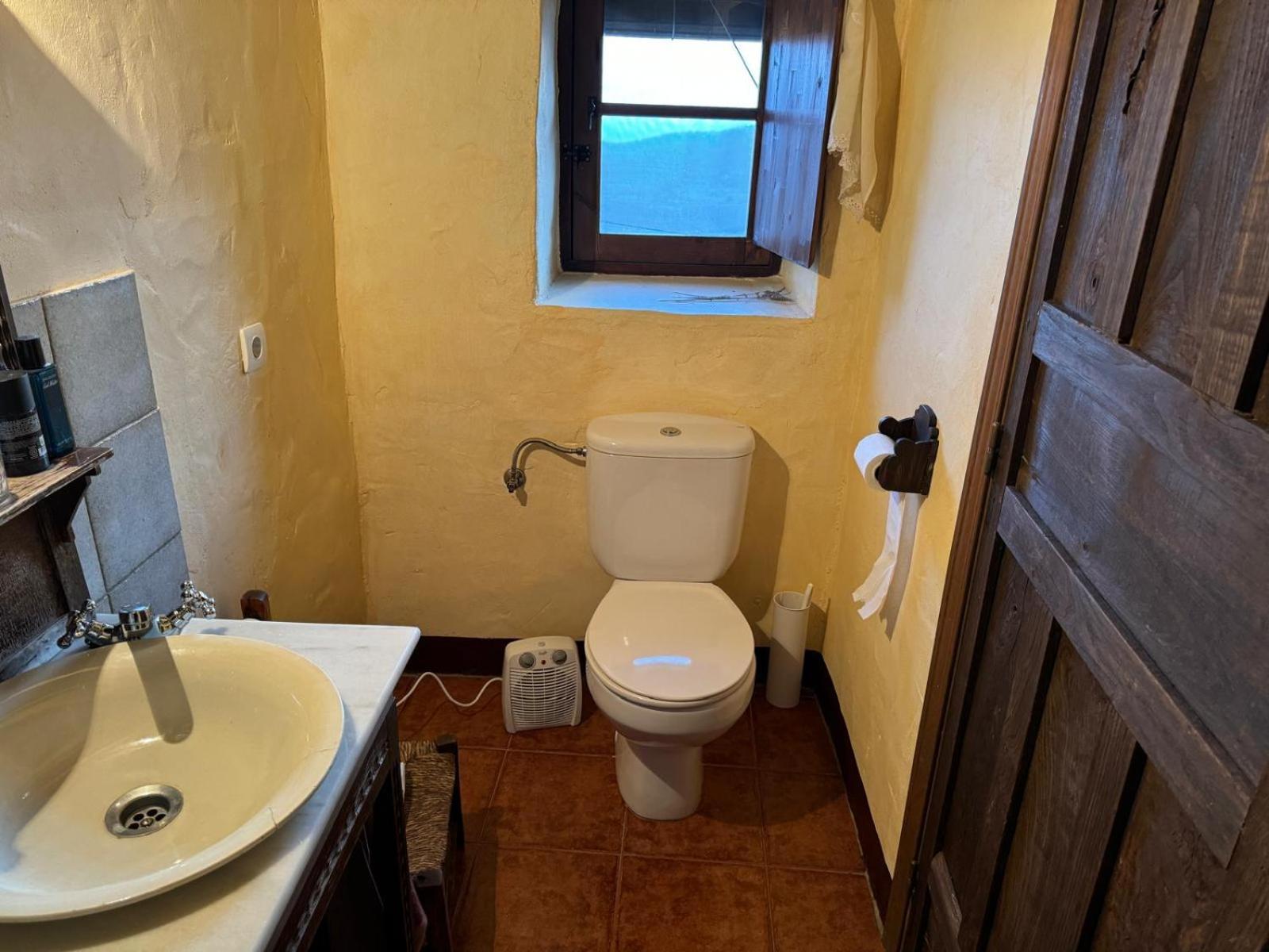 Alma De Villuercas Guest House Cabanas del Castillo Ngoại thất bức ảnh