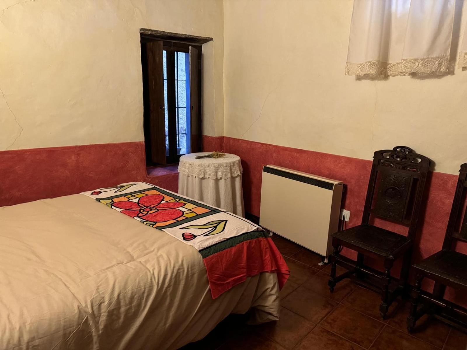 Alma De Villuercas Guest House Cabanas del Castillo Ngoại thất bức ảnh